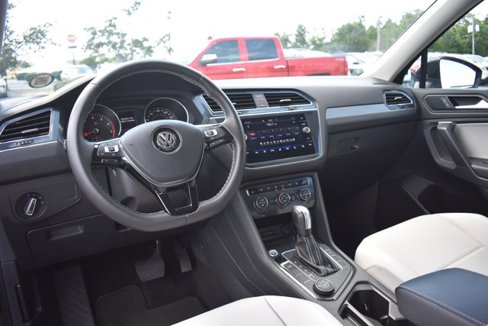 Used 2021 Volkswagen Tiguan SE image 19