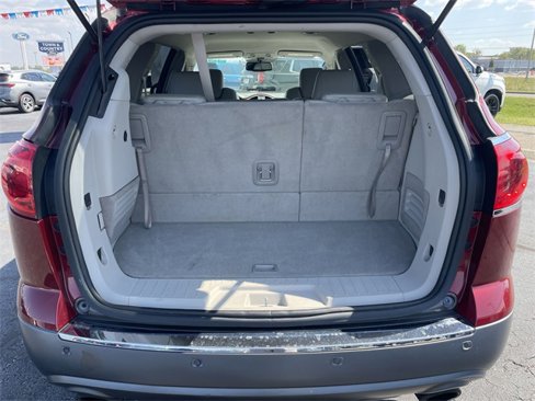 Used 2010 Buick Enclave CXL image 15