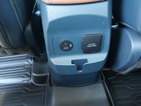 Used 2024 Ford Maverick Lariat image 14