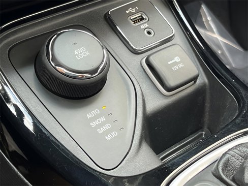 Used 2019 Jeep Compass Altitude image 27