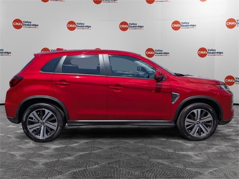 Used 2022 Mitsubishi Outlander Sport SE image 4