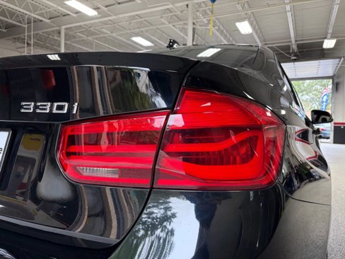 Used 2018 BMW 330i xDrive Sedan image 8
