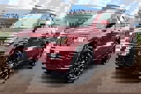 Used 2021 Jeep Grand Cherokee Laredo X image 12