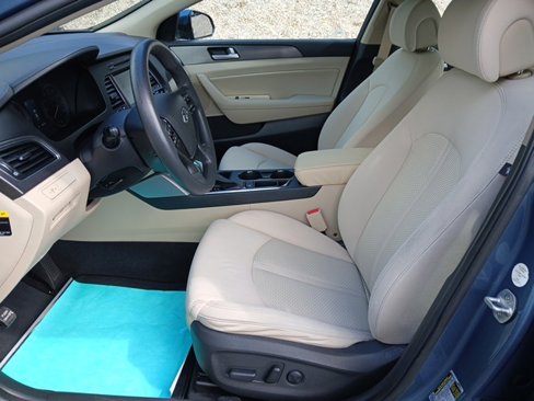 Used 2017 Hyundai Sonata Sport w/ Cargo Package image 12
