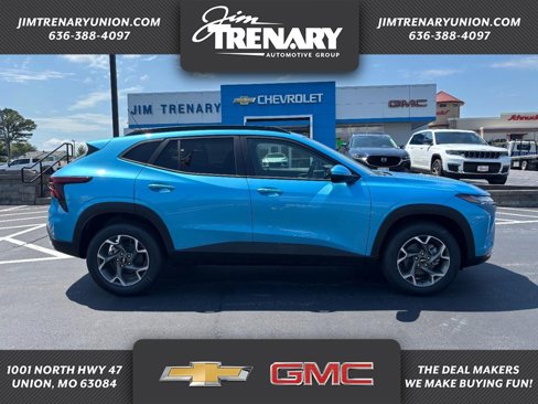 New 2025 Chevrolet Trax LT w/ Driver Confidence Package image 1