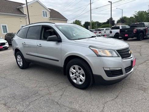 Used 2013 Chevrolet Traverse LS image 19