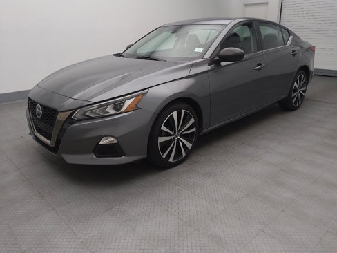 Used 2020 Nissan Altima 2.5 SR image 2
