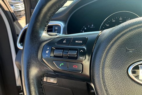 Used 2016 Kia Sorento SX w/ SXL Technology Package image 11