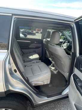 Used 2015 Toyota Highlander XLE image 13