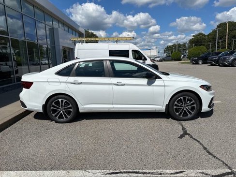 New 2025 Volkswagen Jetta Sport image 8