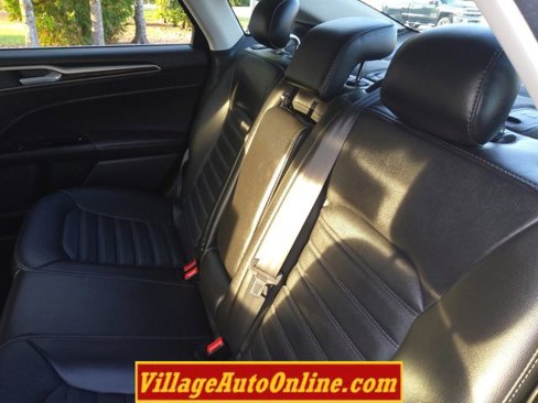 Used 2016 Ford Fusion SE w/ Equipment Group 202A image 24