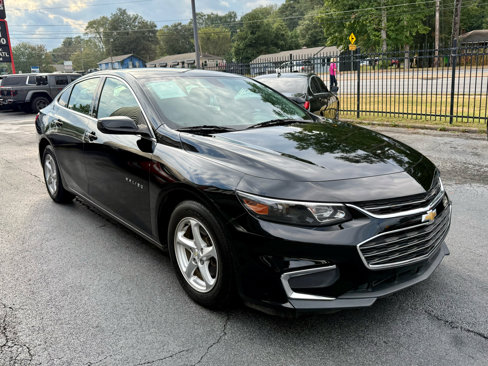 Used 2018 Chevrolet Malibu LS image 3
