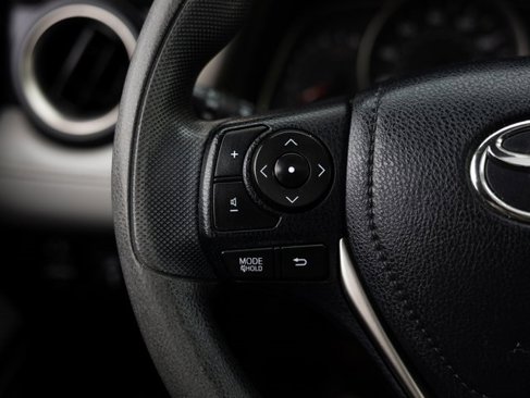 Used 2015 Toyota RAV4 XLE image 16