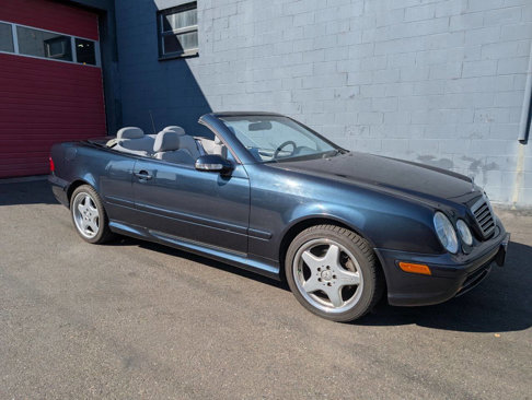Used 2000 Mercedes-Benz CLK 430 Cabriolet image 1