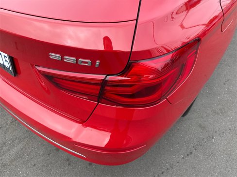 Used 2017 BMW 330i Gran Turismo xDrive image 17
