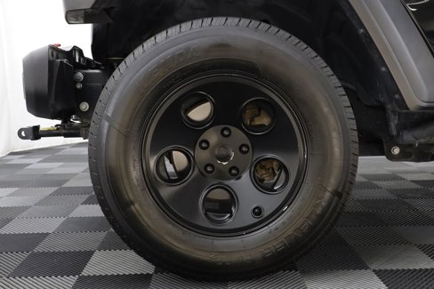 Used 2020 Jeep Wrangler Sport image 17
