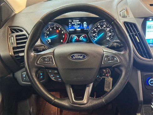 Used 2018 Ford Escape SEL image 33