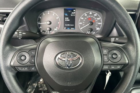 Used 2024 Toyota Corolla LE image 28