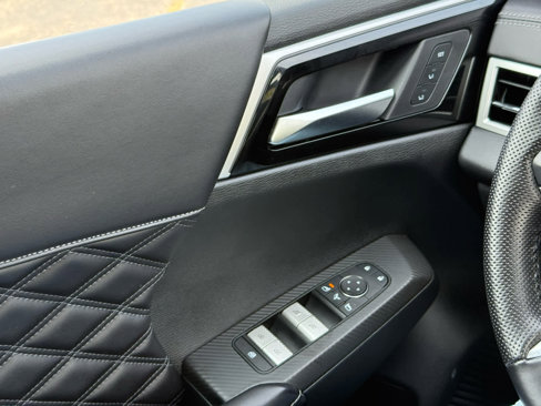 Used 2022 Mitsubishi Outlander SEL image 31