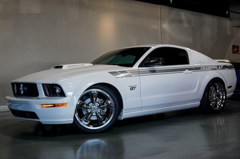 Used 2007 Ford Mustang GT image 1