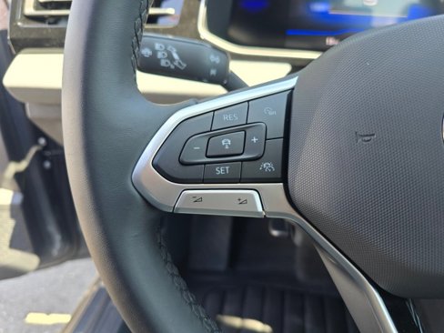 New 2025 Volkswagen Jetta SE image 29