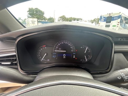 Used 2019 Cadillac XT5 FWD image 37