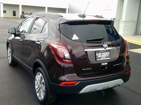 Used 2018 Buick Encore Preferred image 3