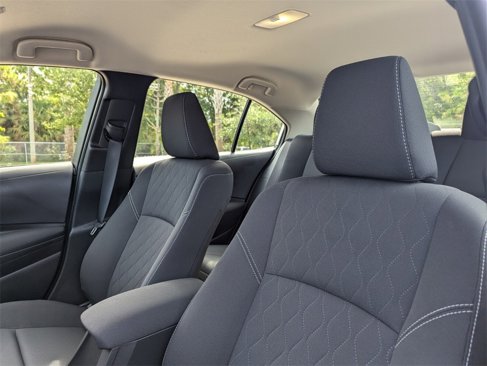 Used 2025 Toyota Corolla LE image 23