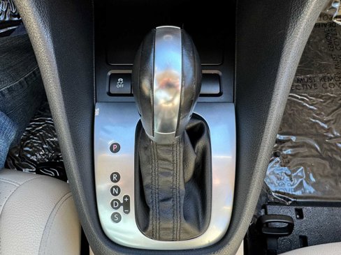 Used 2013 Volkswagen Jetta SE image 23