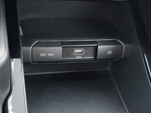 Used 2022 Kia Telluride LX image 39