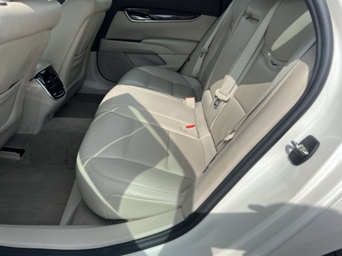 Used 2013 Cadillac XTS Premium image 26