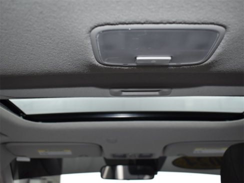Certified 2024 Hyundai Venue SEL image 10