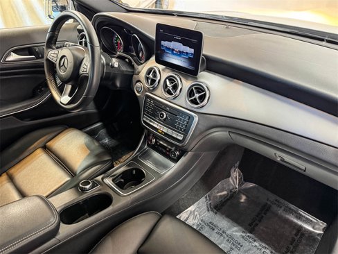 Used 2018 Mercedes-Benz GLA 250 4MATIC image 26