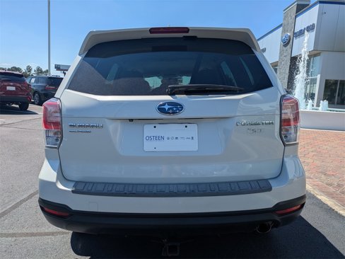 Used 2018 Subaru Forester 2.5i Limited image 5