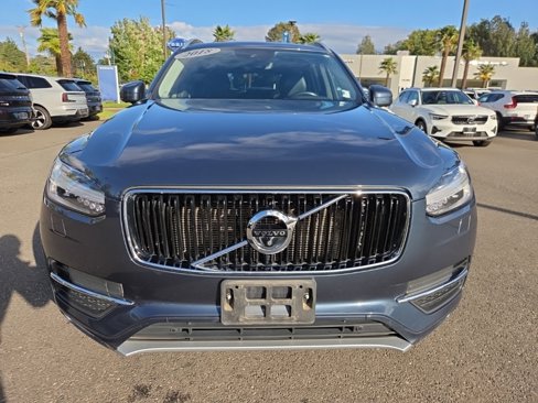 Used 2018 Volvo XC90 T5 Momentum w/ Convenience Package image 11