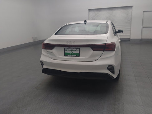 Used 2023 Kia Forte LXS image 7