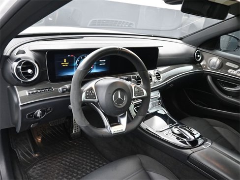 Used 2018 Mercedes-Benz E 43 AMG 4MATIC Sedan image 31