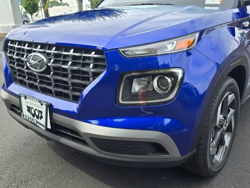 New 2025 Hyundai Venue SEL image 10