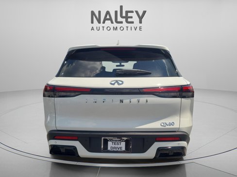 Used 2023 INFINITI QX60 Pure image 4