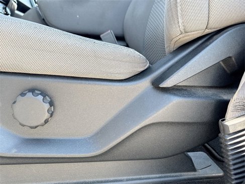 Used 2018 Ford F150 XLT image 12