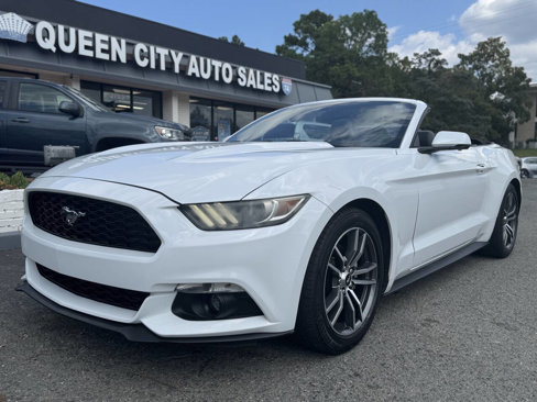 Used 2017 Ford Mustang Premium image 1