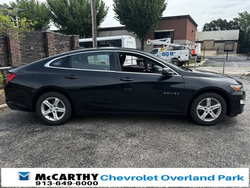 Used 2020 Chevrolet Malibu LS image 2