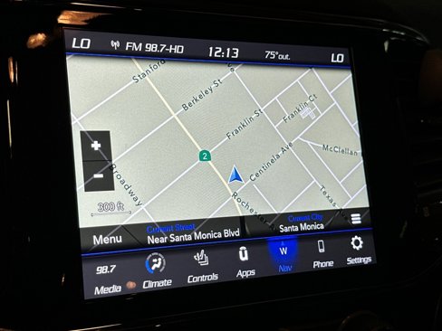 Certified 2021 Jeep Grand Cherokee Laredo X image 18