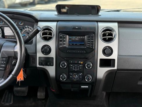 Used 2013 Ford F150 XLT w/ XTR Pkg image 24