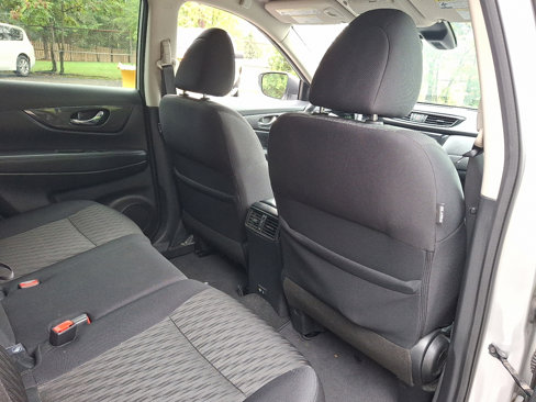 Used 2020 Nissan Rogue S w/ Special Edition Package image 15