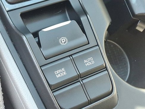 Used 2019 Hyundai Tucson SE image 23