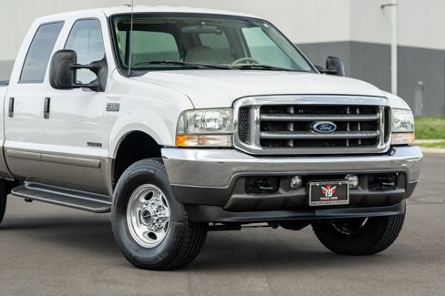 Used 2002 Ford F350 Lariat image 2