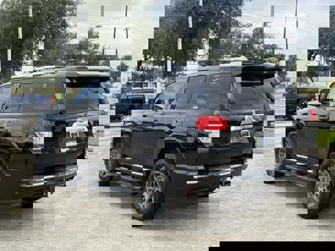 Used 2011 Toyota 4Runner Limited image 3