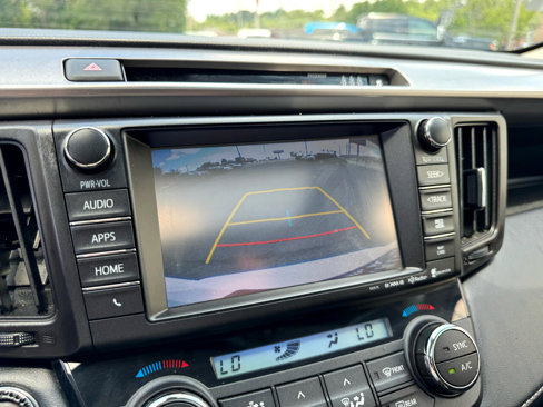 Used 2018 Toyota RAV4 XLE image 24