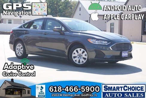 Used 2019 Ford Fusion S image 1